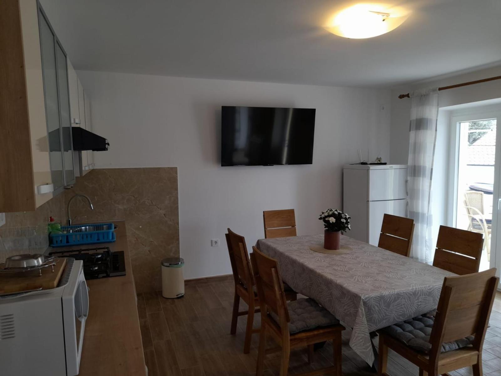 לופאר Apartments Boric חדר תמונה
