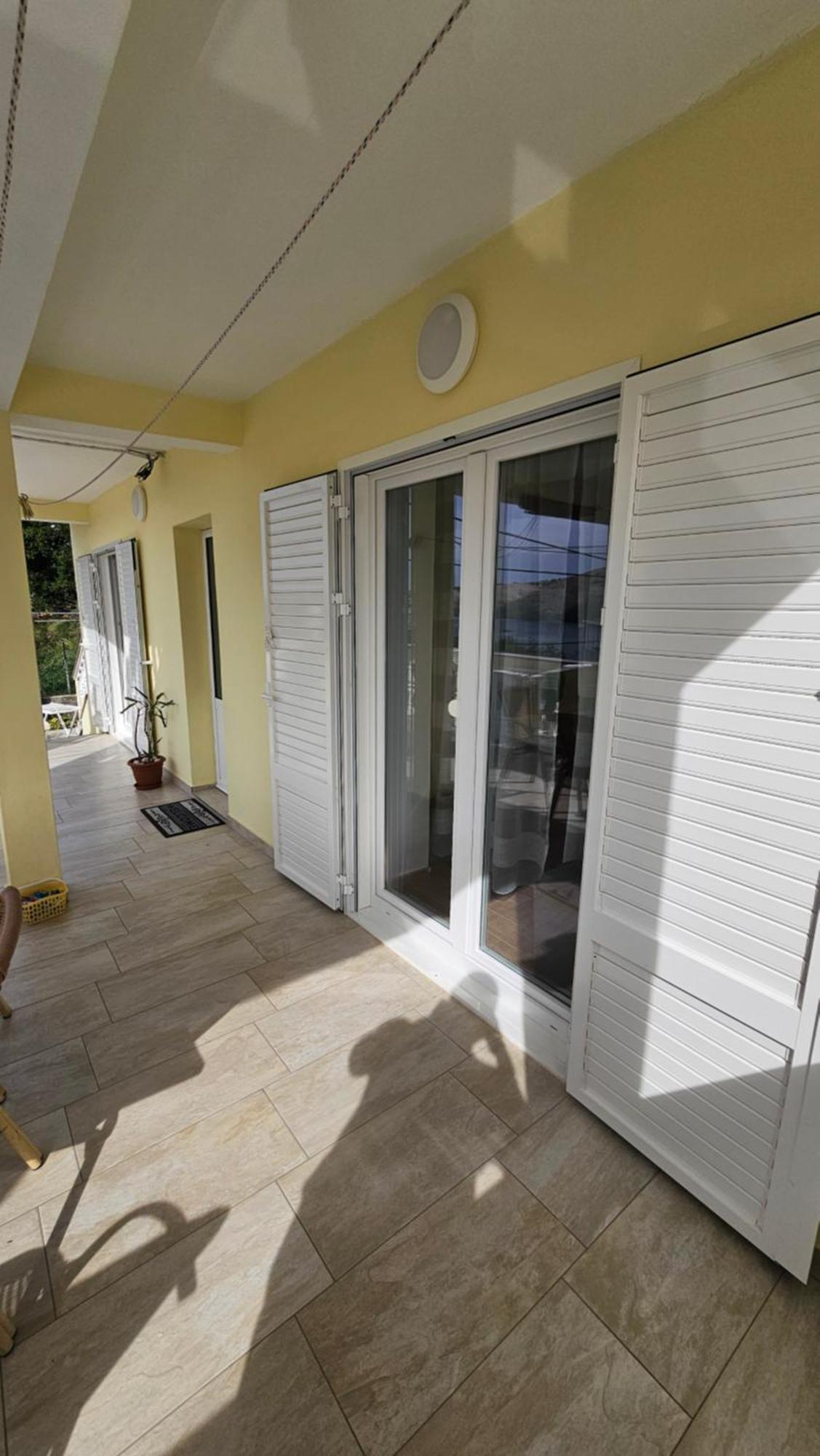 לופאר Apartments Boric חדר תמונה